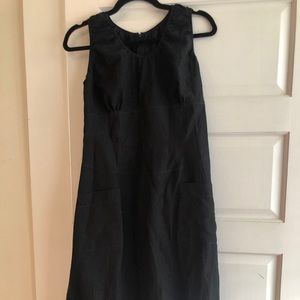 Silk black dress with pockets!!